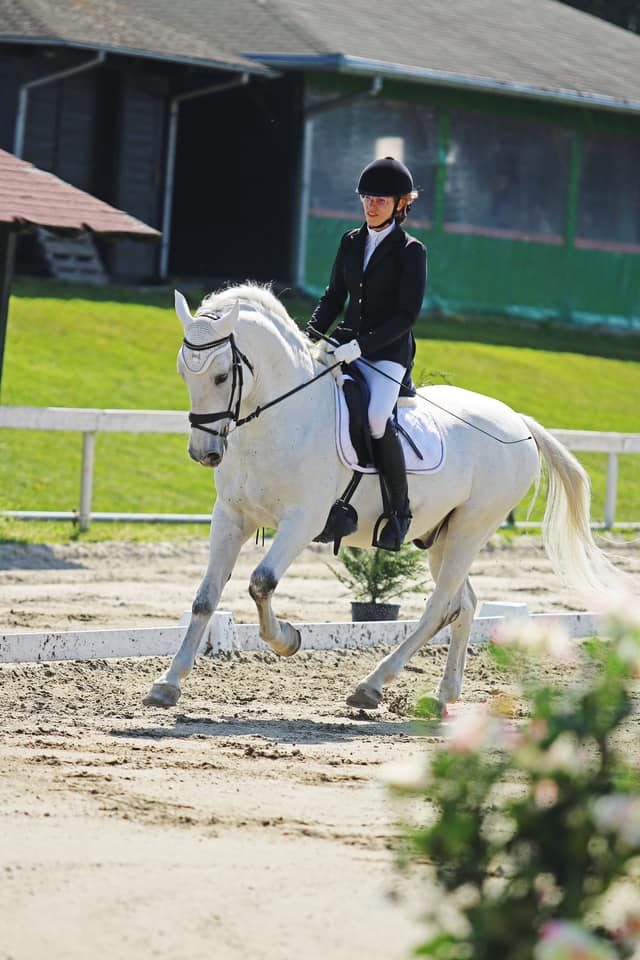 670 Tulipan Kremica IX-2